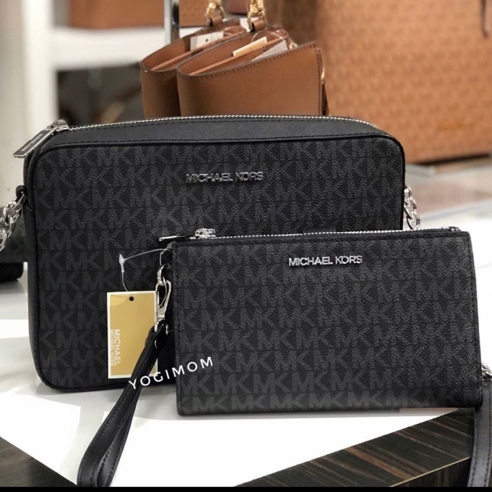 BUNDLE MICHAEL KORS EAST WEST XBODY MESSENGER CELL WALLET WEISTLET HANDBAG PURSE